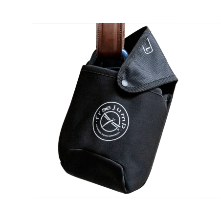 Stirrup pocket